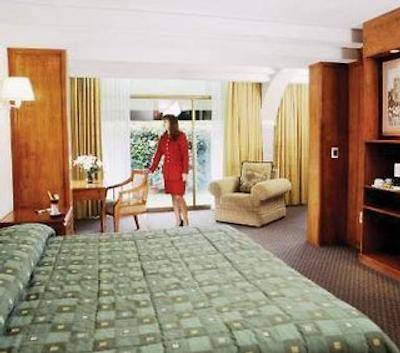 ریجز گلادستون