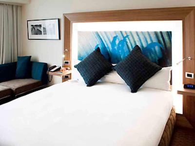 نوتل هامیلتون تینوی