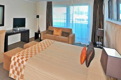 هتل اُن دونپرت