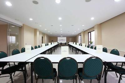 هتل پارلیامنت