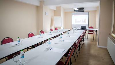 هتل پارلیامنت