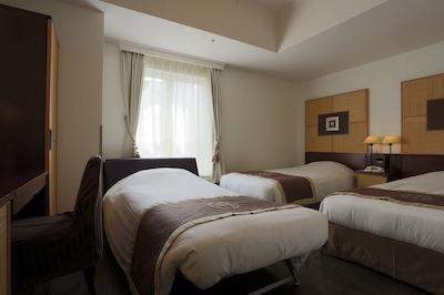 منتری جینزا