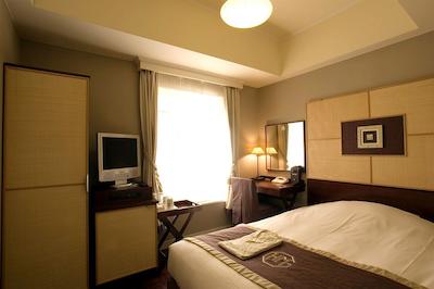 منتری جینزا