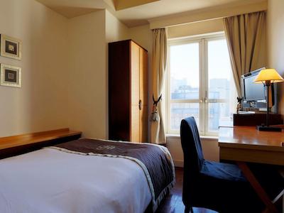 منتری جینزا