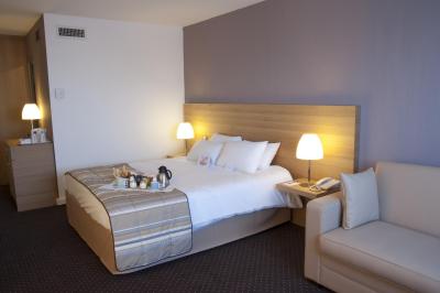 هتل مرکور بردیوکس لاک