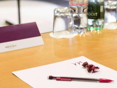 هتل مرکور بردیوکس لاک