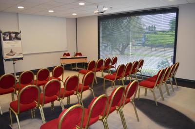 هتل مرکور بردیوکس لاک