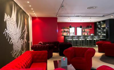 هتل مرکور بردیوکس لاک