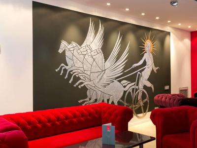 هتل مرکور بردیوکس لاک