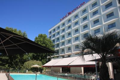 هتل مرکور بردیوکس لاک