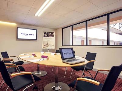 هتل مرکور بلویز سنتر