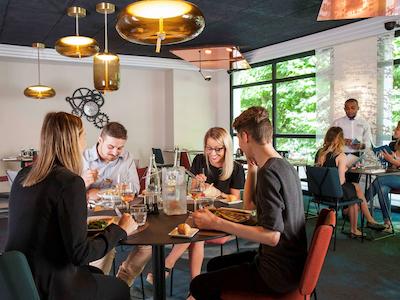 هتل مرکور بلویز سنتر