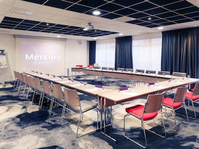 هتل مرکور بلویز سنتر