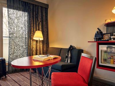 هتل مرکور بلویز سنتر