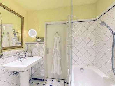 مرکور پارختل کرفلدر هف