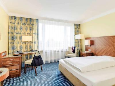 مرکور پارختل کرفلدر هف