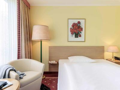 مرکور پارختل کرفلدر هف