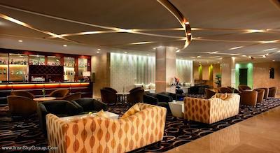 سان ورلد داینستی