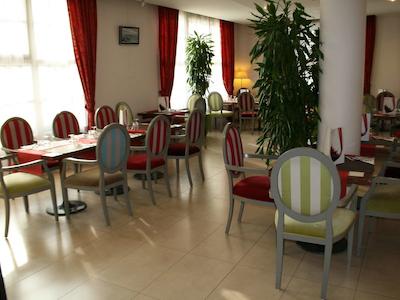 مرکور رامبویلت رلز دو چاتیو