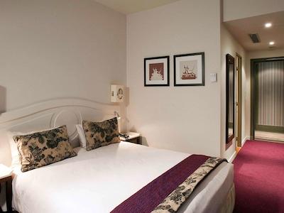 مرکور رامبویلت رلز دو چاتیو