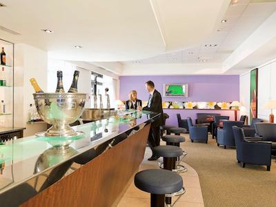 نوتل گرنبل سنتر