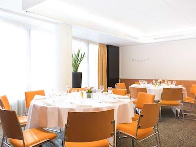 نوتل گرنبل سنتر