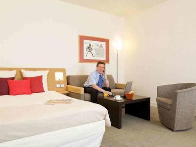 نوتل گرنبل سنتر