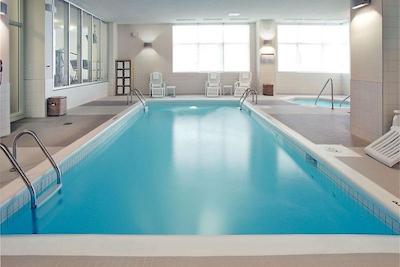 نوتل منتریل آیرپرت