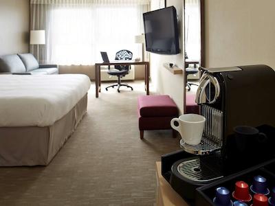 نوتل منتریل آیرپرت