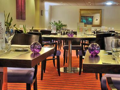 مرکور انتیبز سُفیا انتیپلیز