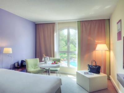 مرکور انتیبز سُفیا انتیپلیز