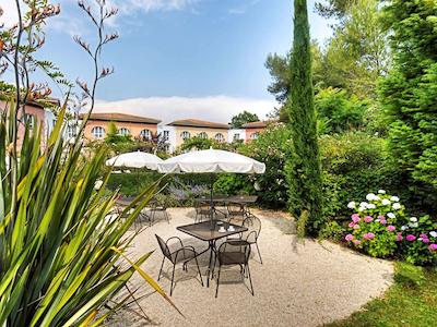 مرکور انتیبز سُفیا انتیپلیز