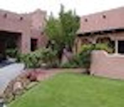 کورتیارد پاج ات لاک پول