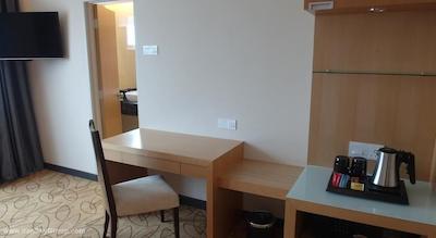 مترو هتل بوکیت بینتانگ