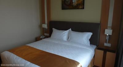 مترو هتل بوکیت بینتانگ