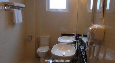 مترو هتل بوکیت بینتانگ