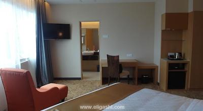 مترو هتل بوکیت بینتانگ