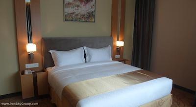 مترو هتل بوکیت بینتانگ