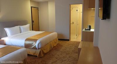 مترو هتل بوکیت بینتانگ