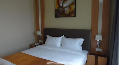 مترو هتل بوکیت بینتانگ