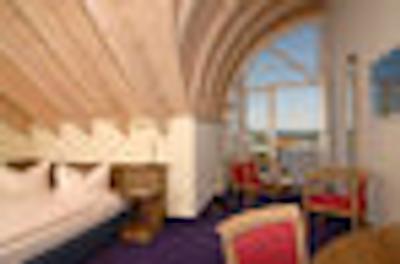 ازیموت هتل درسدن