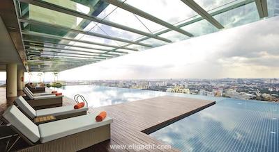 اینوایتو هتل اند رزیدنس