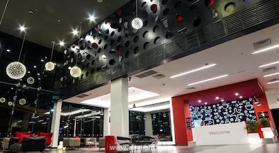 تیون هتل داون تاون کوالالامپور