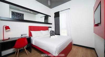 تیون هتل داون تاون کوالالامپور