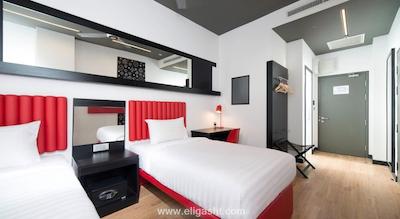 تیون هتل داون تاون کوالالامپور