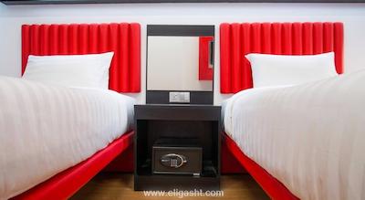 تیون هتل داون تاون کوالالامپور