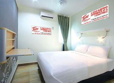 تیون هتل داون تاون کوالالامپور