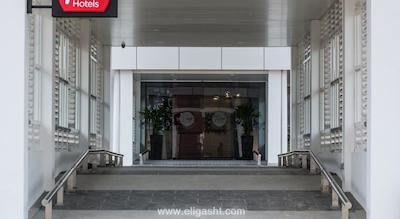 تیون هتل داون تاون کوالالامپور