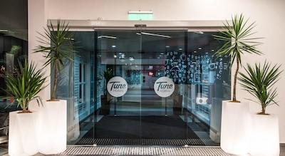 تیون هتل داون تاون کوالالامپور