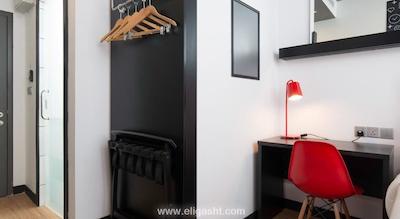 تیون هتل داون تاون کوالالامپور